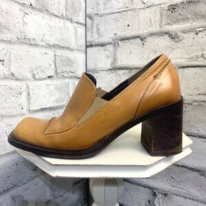 Vintage 90s Square Toe Tan Leather Chunky Block Heel Loafer Pump